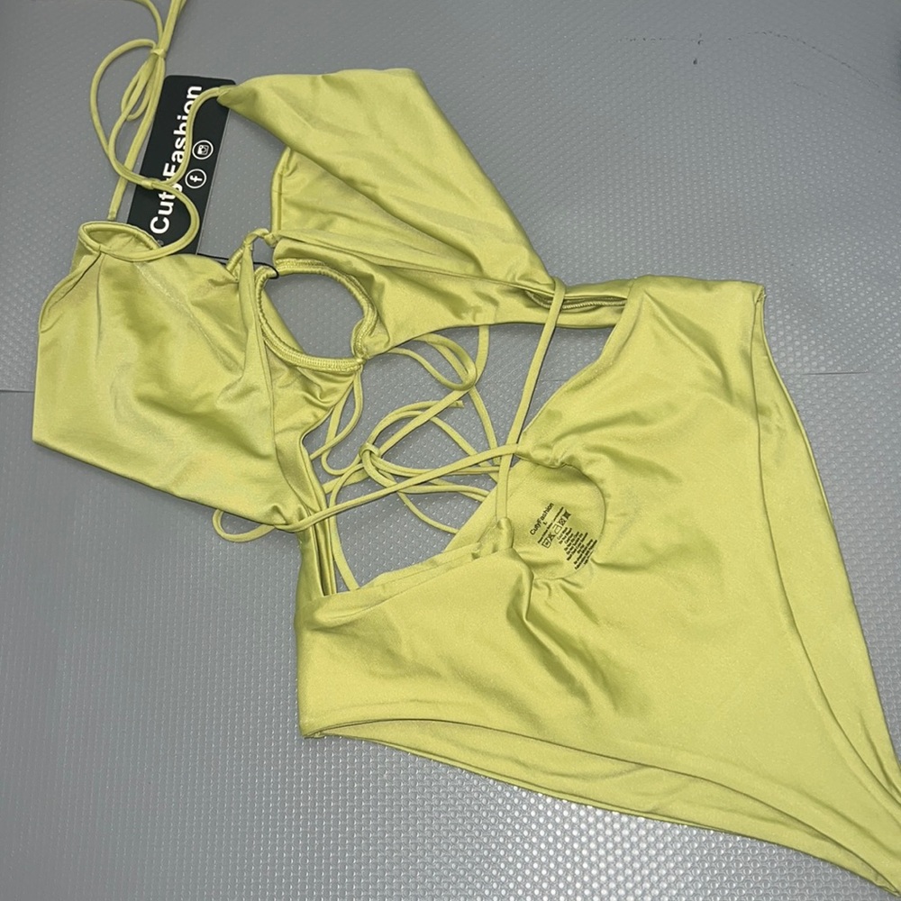 Cuty Fashion Sexy One Piece Swimsuits with Cutout wireless Monokini Swimwear